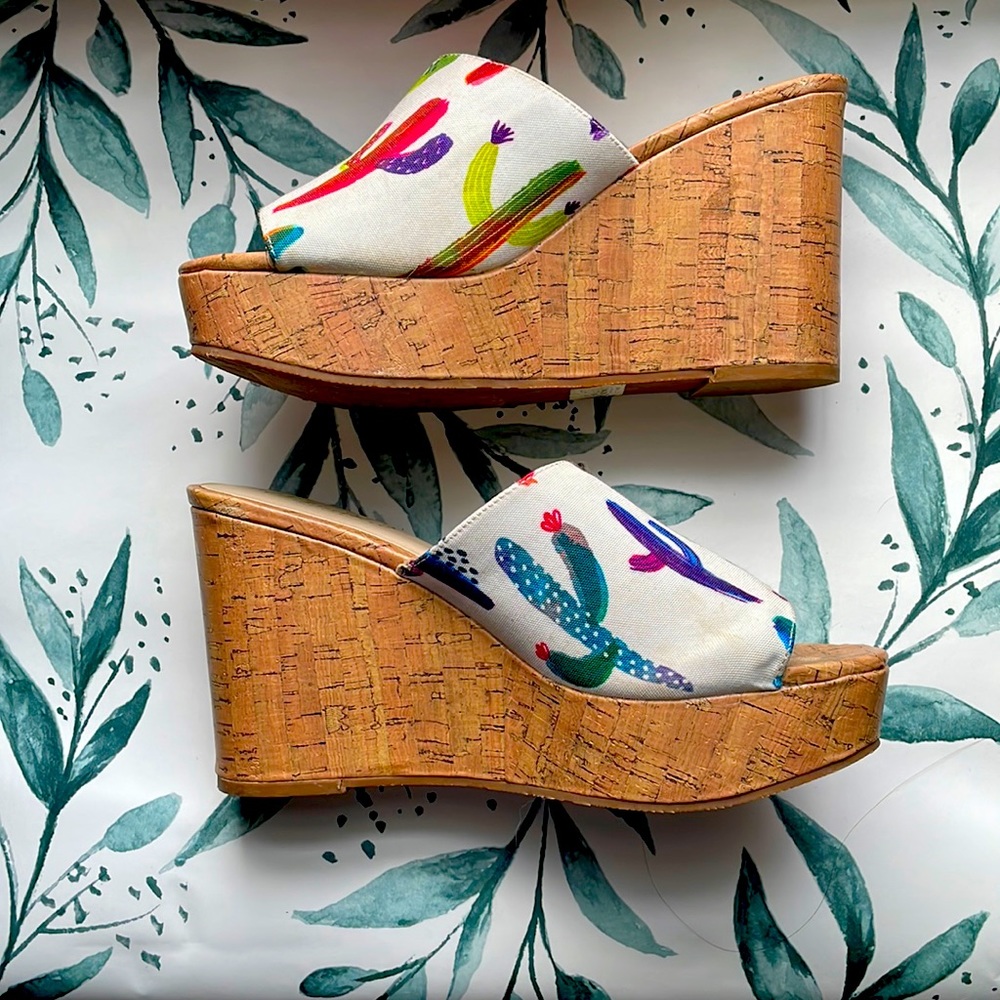 Super Cute Ariat Wedges